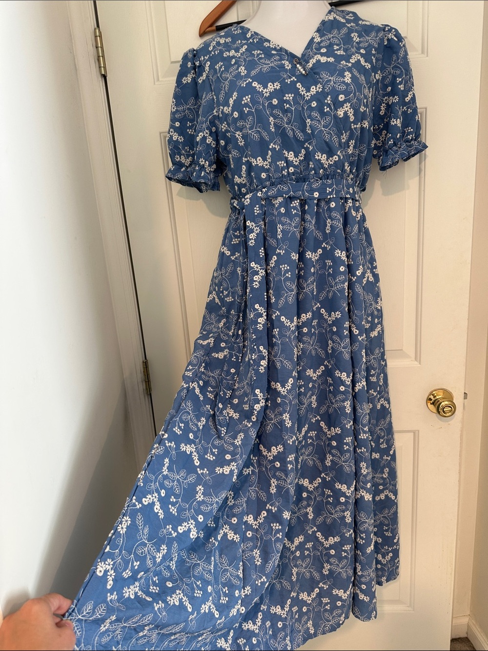 Blue Floral V-Neck Maxi Dress - Picture 3 of 9